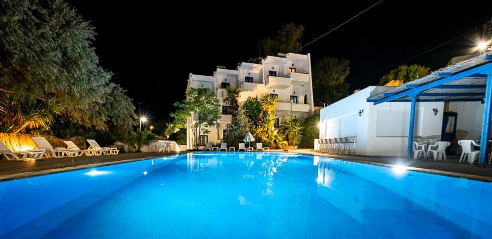 Athina Studios Vathí Екстериор снимка